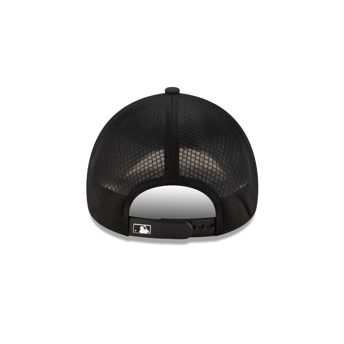 Pittsburgh Pirates 2026 Batting Practice Black 9FORTY APEX Trucker Hat