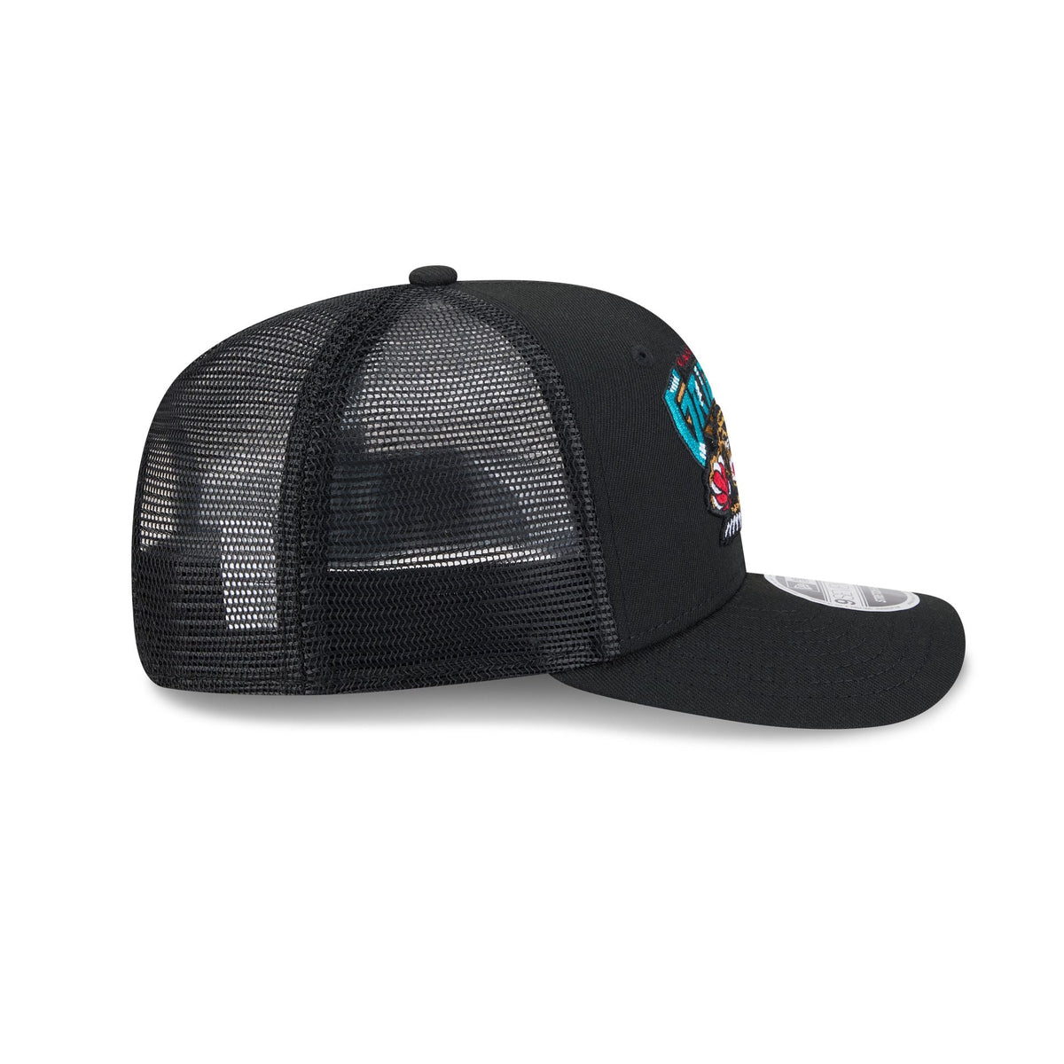 Vancouver Grizzlies 1995-2001 Hardwood Classics 9SEVENTY Trucker Hat