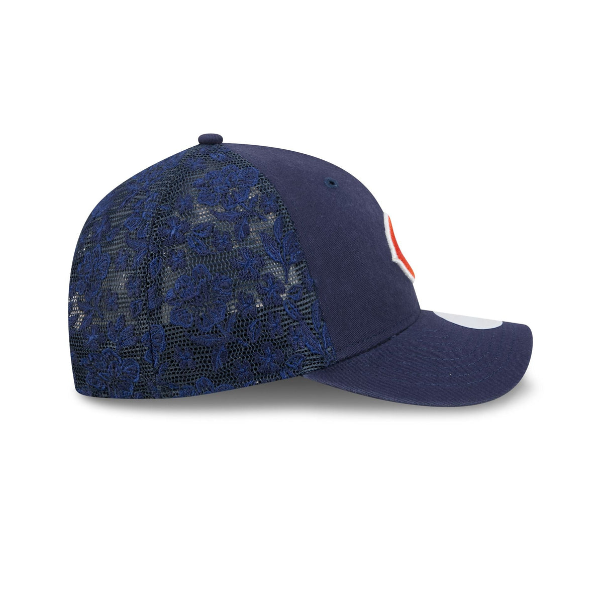 Chicago Bears Floral Mesh Women's 9FORTY M-Crown Trucker Hat